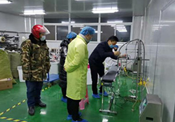 豫昶B400Plus自動噴碼機在口罩消毒液等醫療物資包裝上噴印