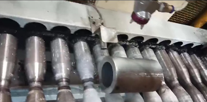 鋼管自動噴漆噴碼工作站